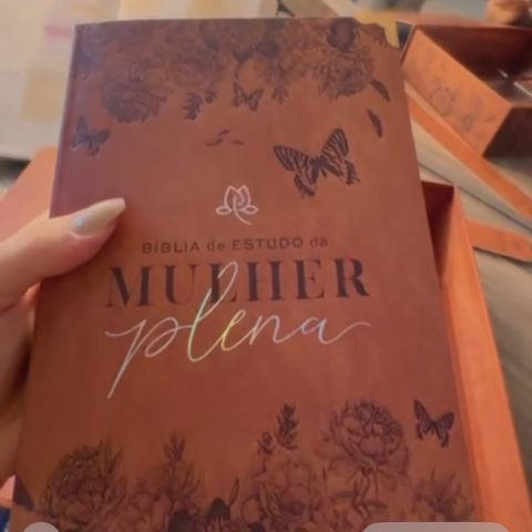 Bíblia de Estudo da Mulher Plena
